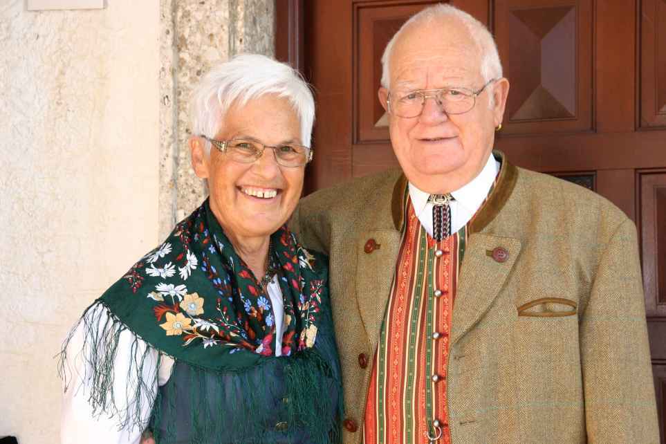 2011-34 Goldhochzeit Obwieser.jpg